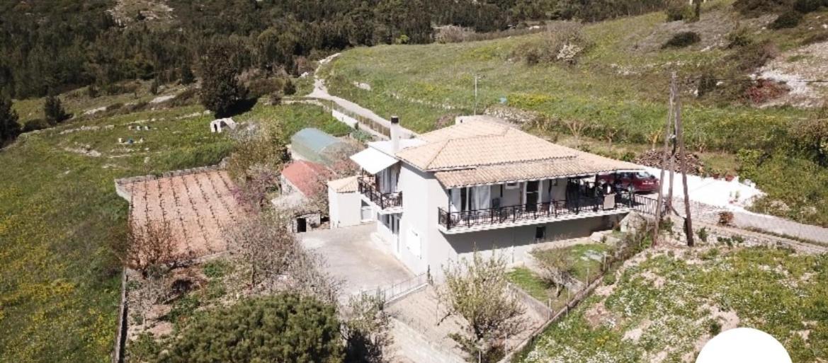Farmhouse Volimes Luaran gambar
